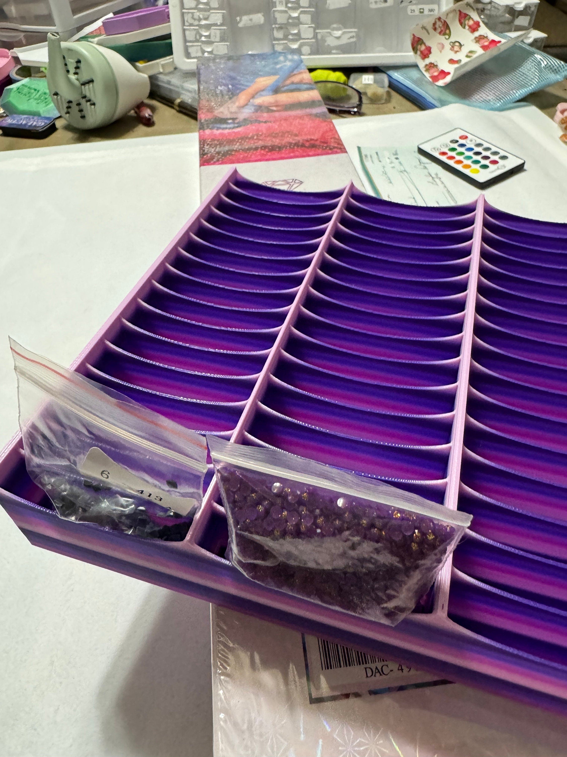 Diamond art Baggie holder created by apejay customs