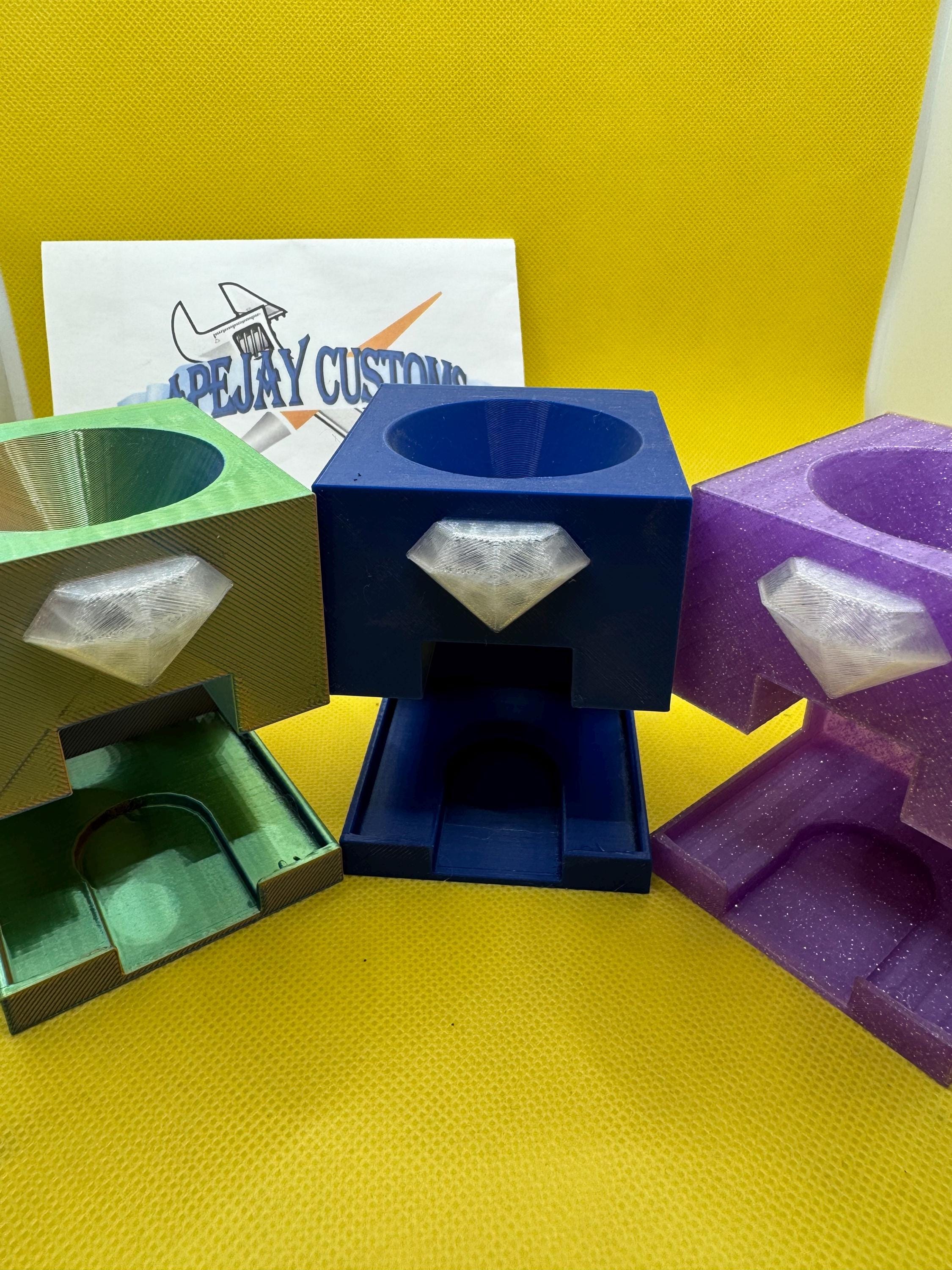 DIamond art Funnel for round containers created by apejay customs