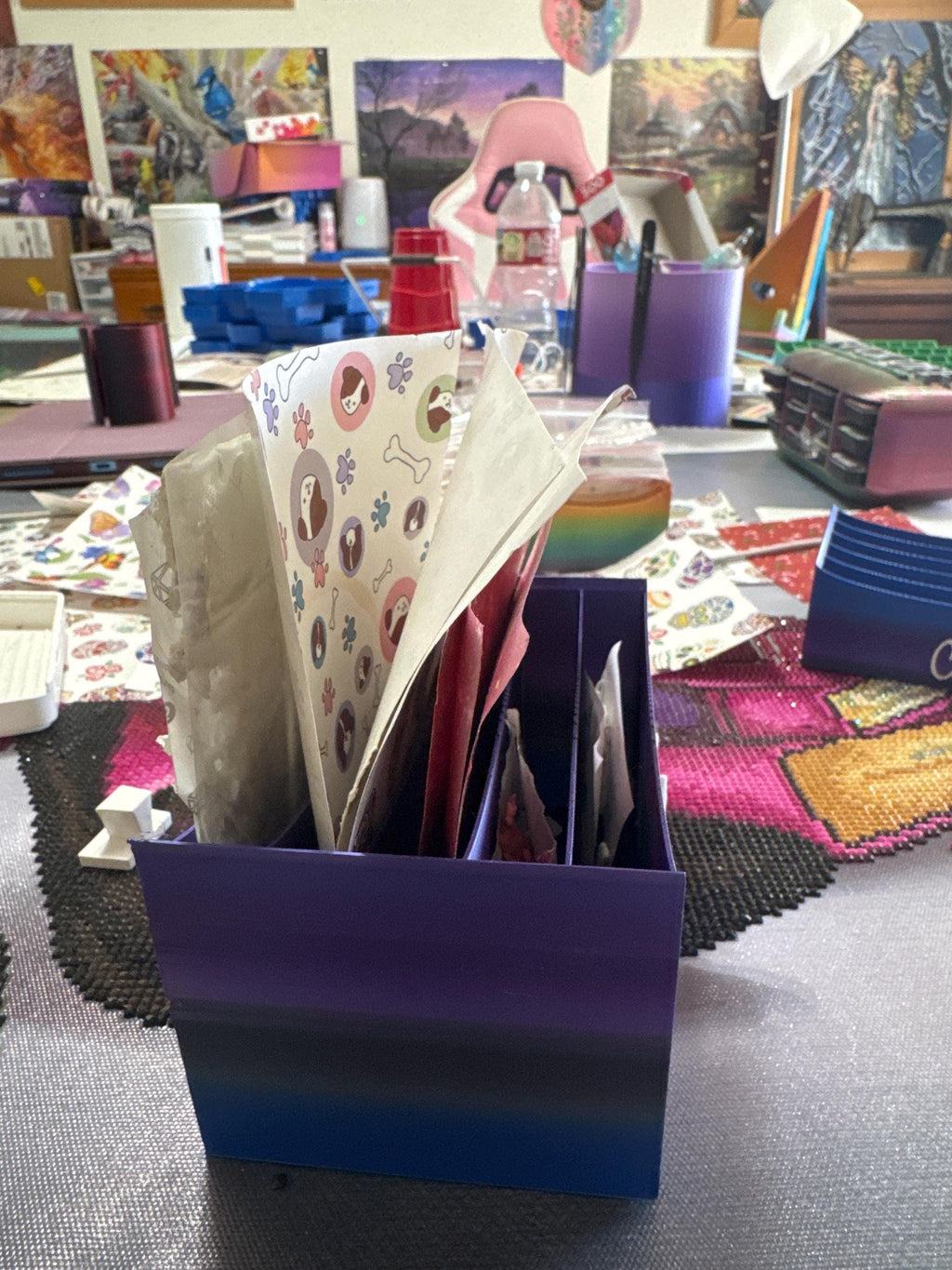 Diamond art putty/release paper holder created by apejay customs