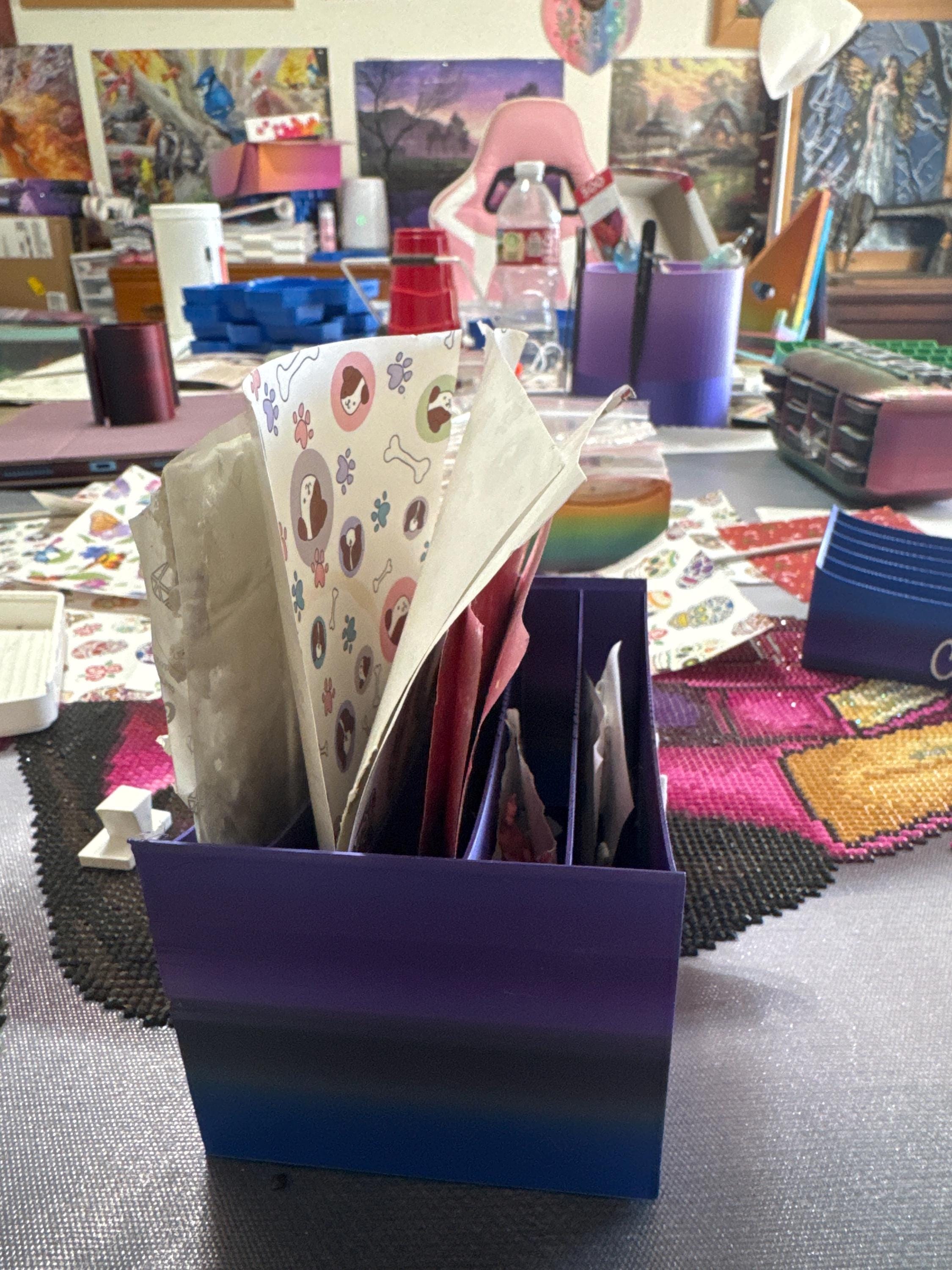 Diamond art putty/release paper holder created by apejay customs