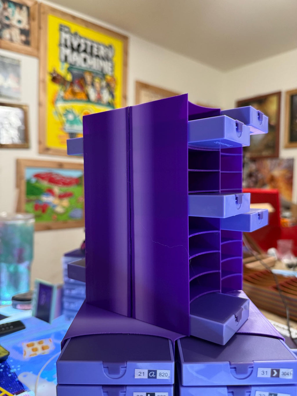 Spinning Tower for 40 mini trabrick trays (trays are not included)custom by apejaywood