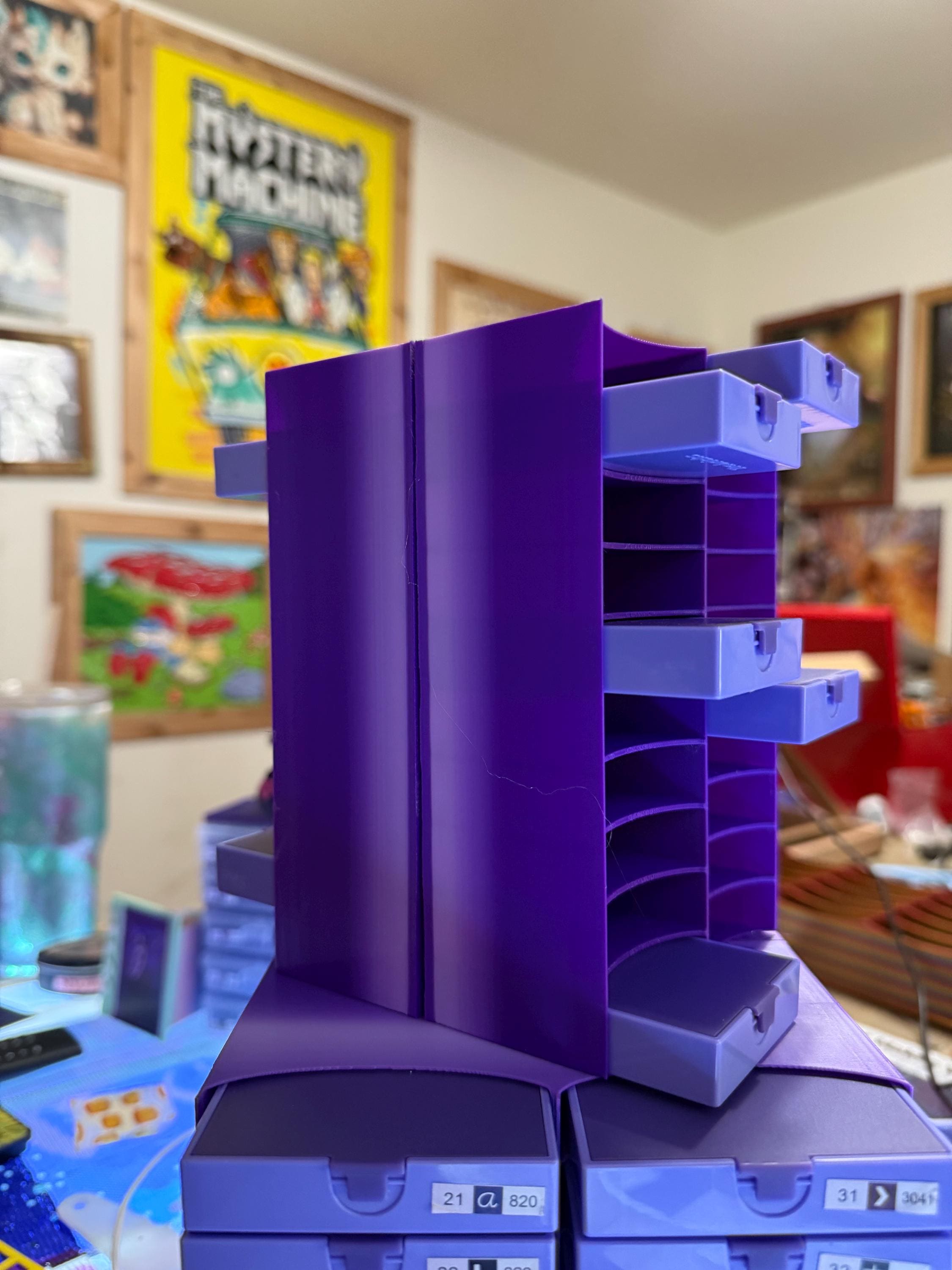 Spinning Tower for 40 mini trabrick trays (trays are not included)custom by apejaywood