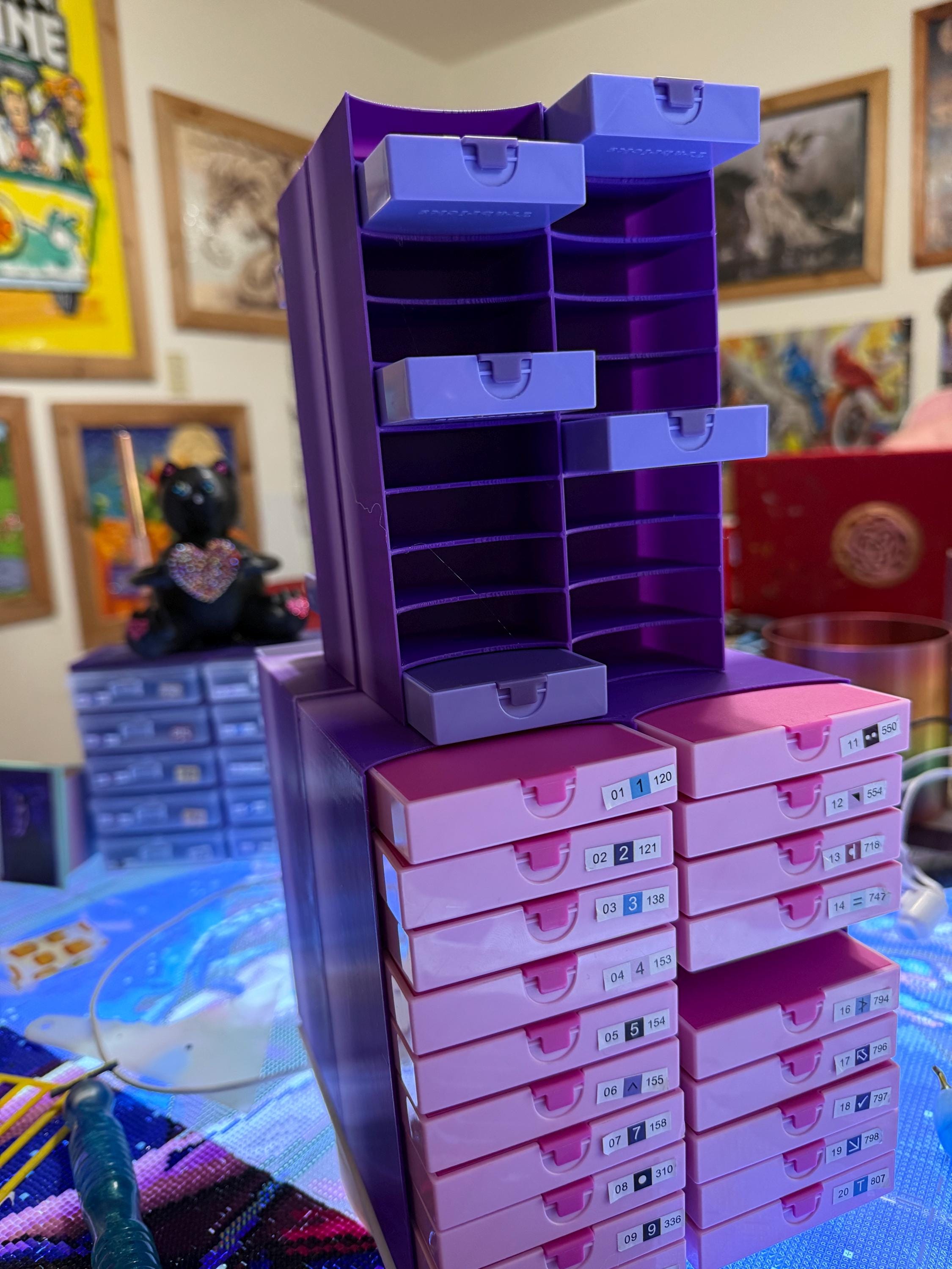 Spinning Tower for 40 mini trabrick trays (trays are not included)custom by apejaywood
