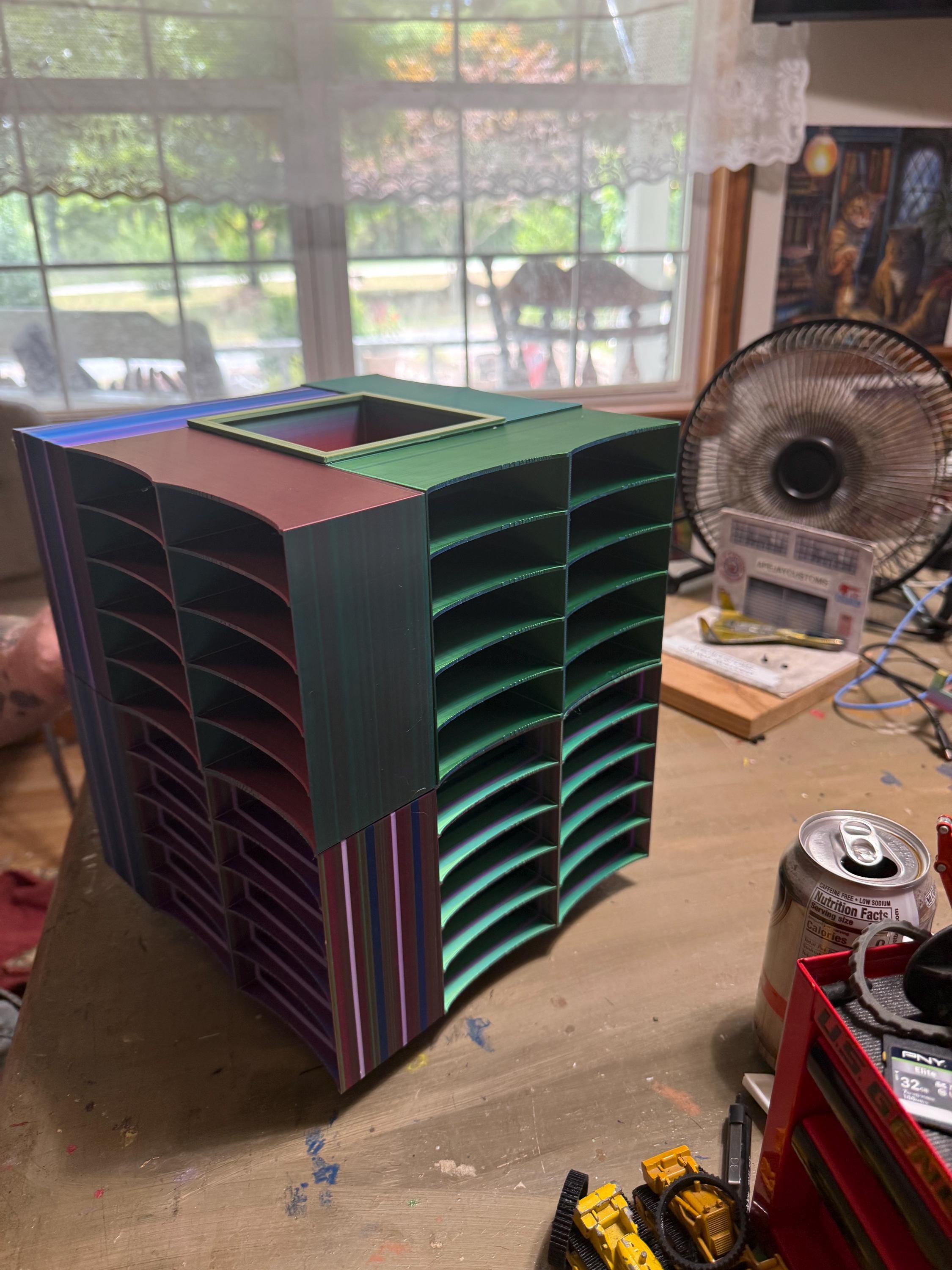 Spinning Forever young Tray Tower: 80-Tray Capacity with Pen Holder