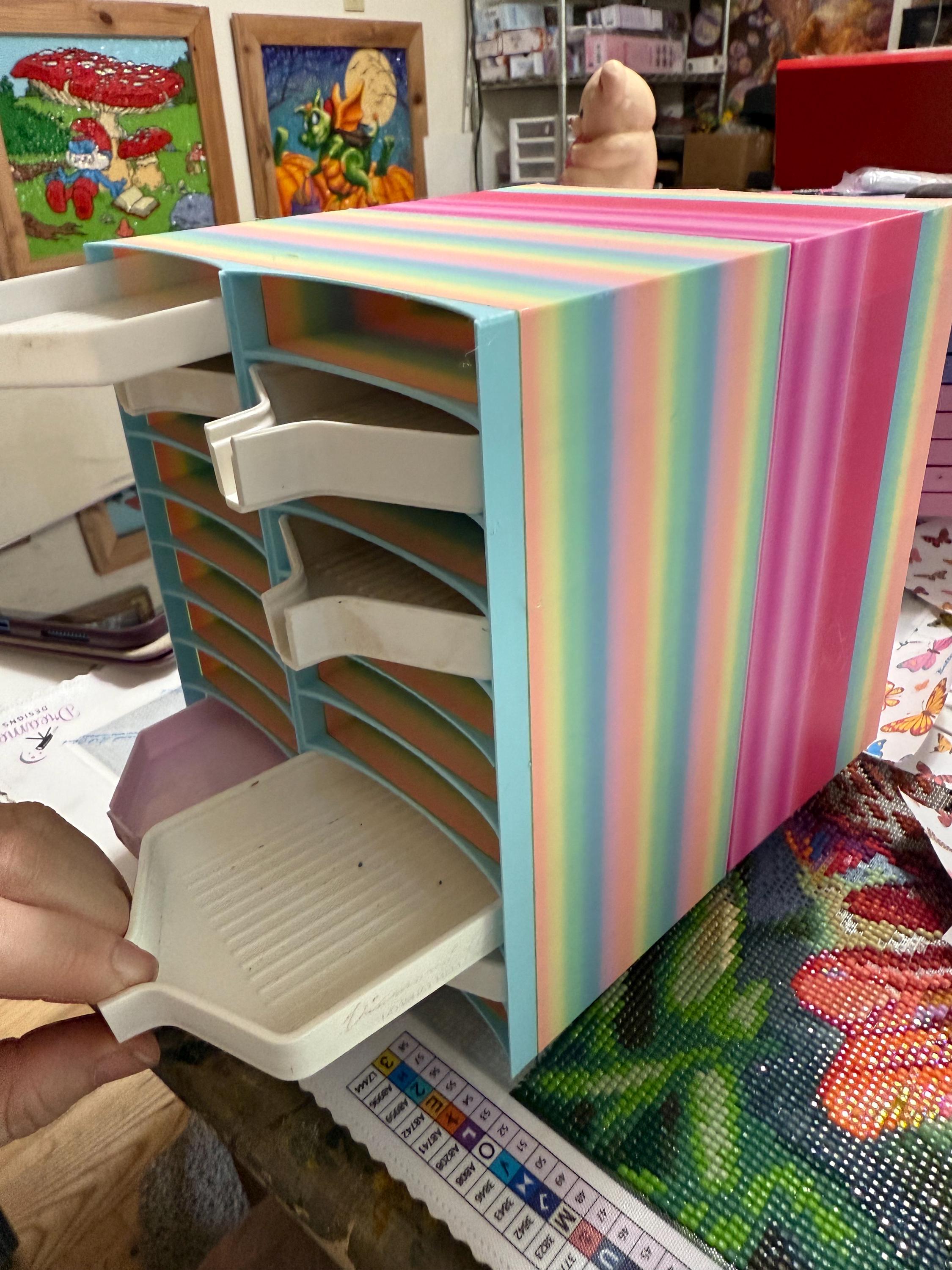 Spinning DAC Tray Tower holds 40 trays