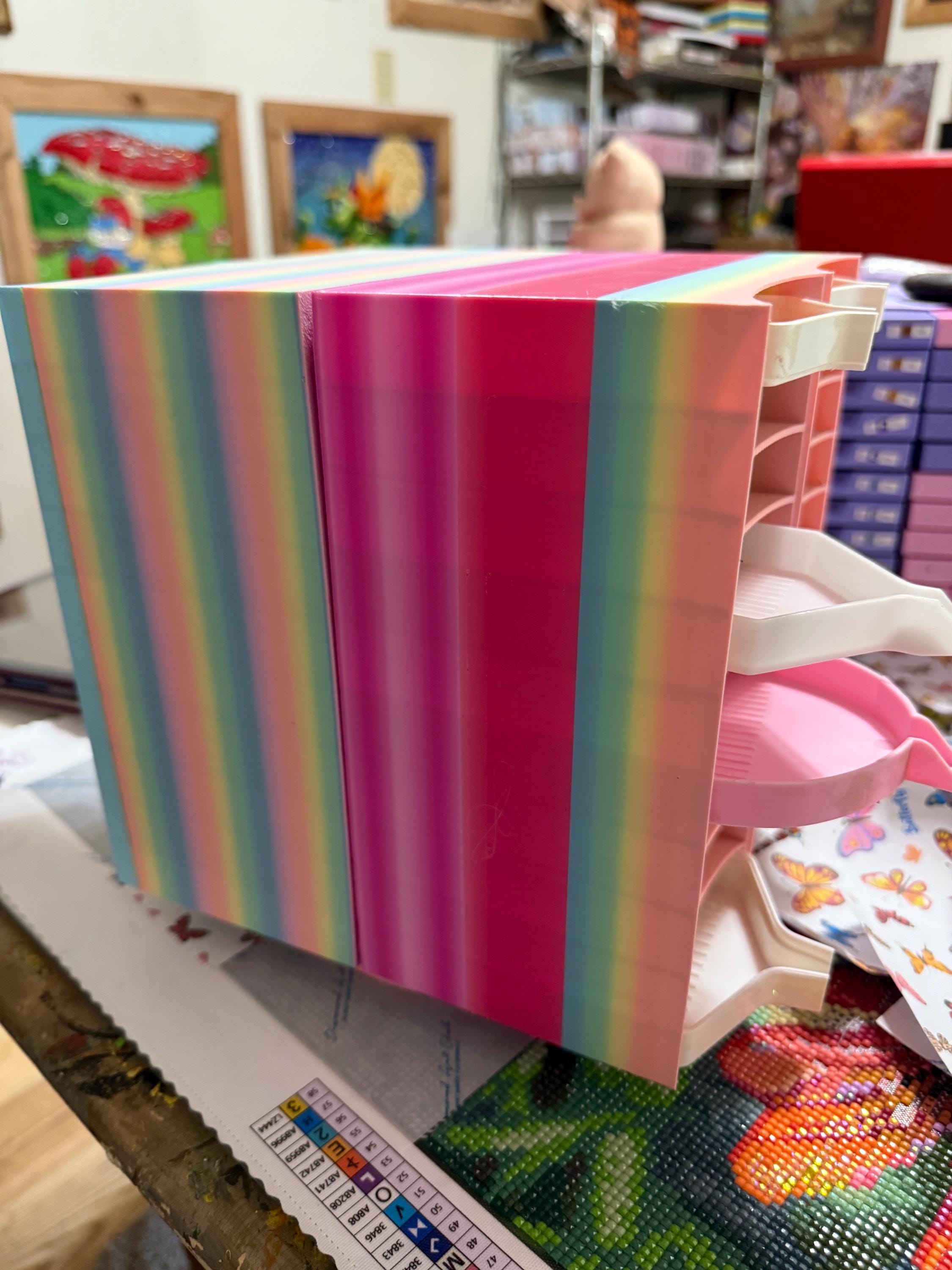 Spinning DAC Tray Tower holds 40 trays